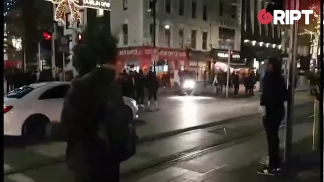 Violent gang punch-up on O’Connell Street terrorises Christmas shoppers